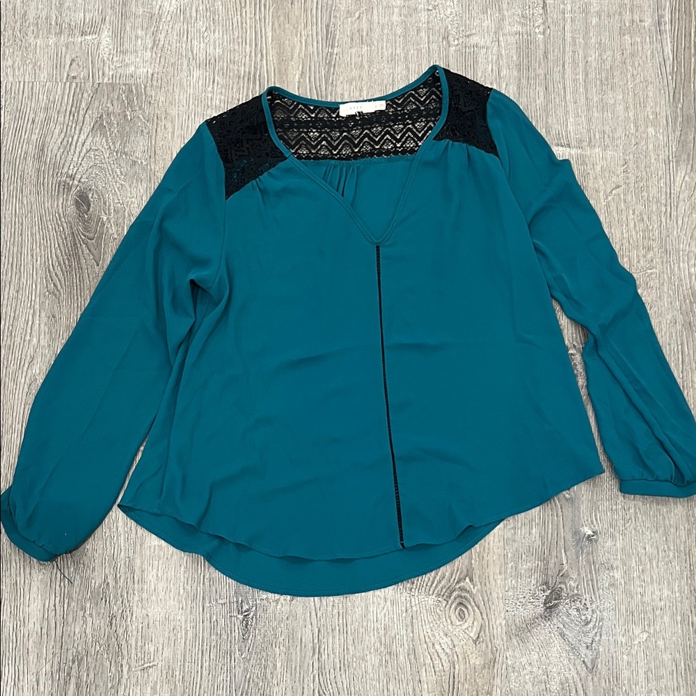 Lush Teal Long-Sleeve Lace Yoke Top